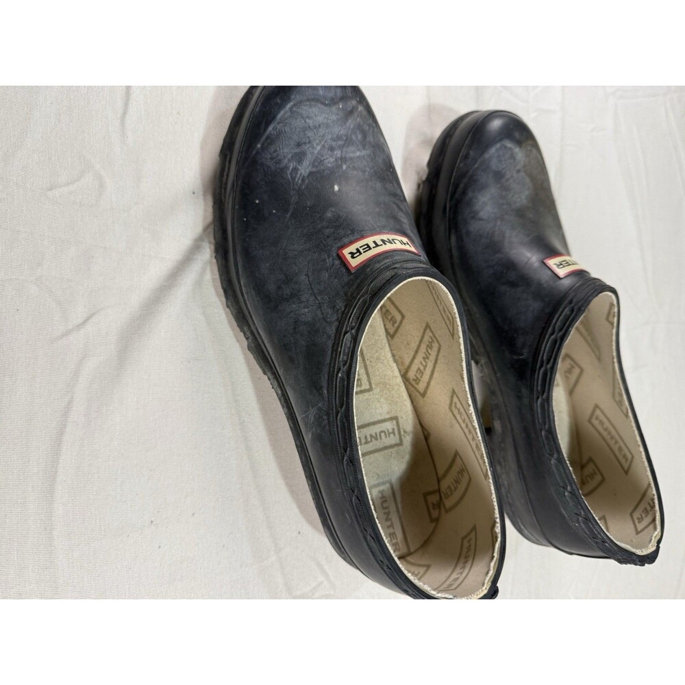 Hunter Clogs – Black– Estimated Size US 8/8.5 women's - Picture 4 of 8